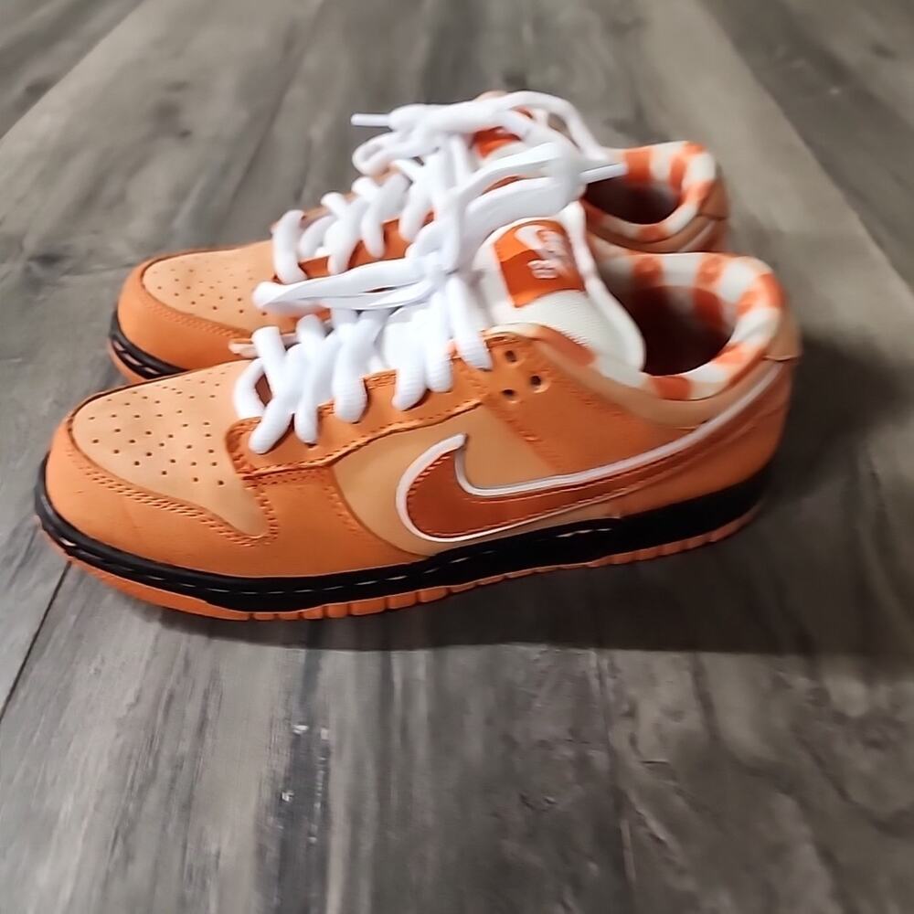 Nike SB Dunk Low "ORANGE LOBSTER" 2022 - Size 7 - fd8776 800 - Picture 4 of 8